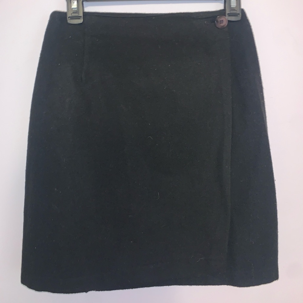 tracy evan’s black skirt